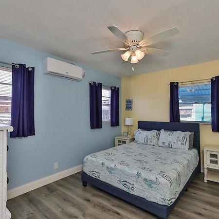 Gorgeous Beach Condo Sankt Petersburg Exterior foto